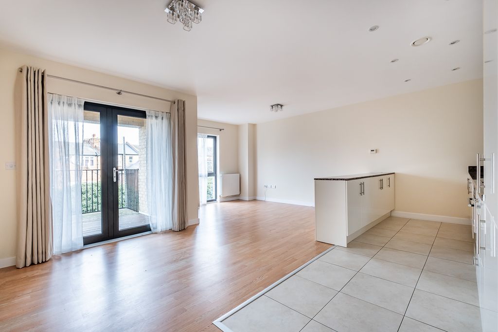 Property photo 1 of 16 1