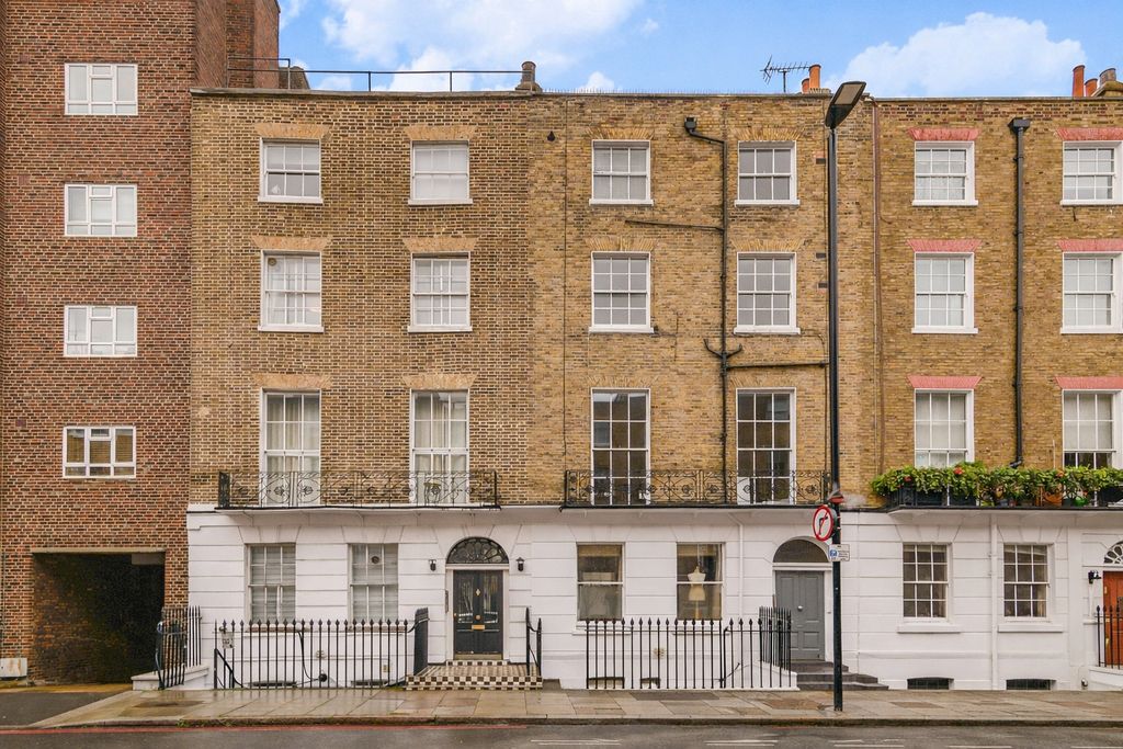 Property photo 1 of 11 Picture No. 24