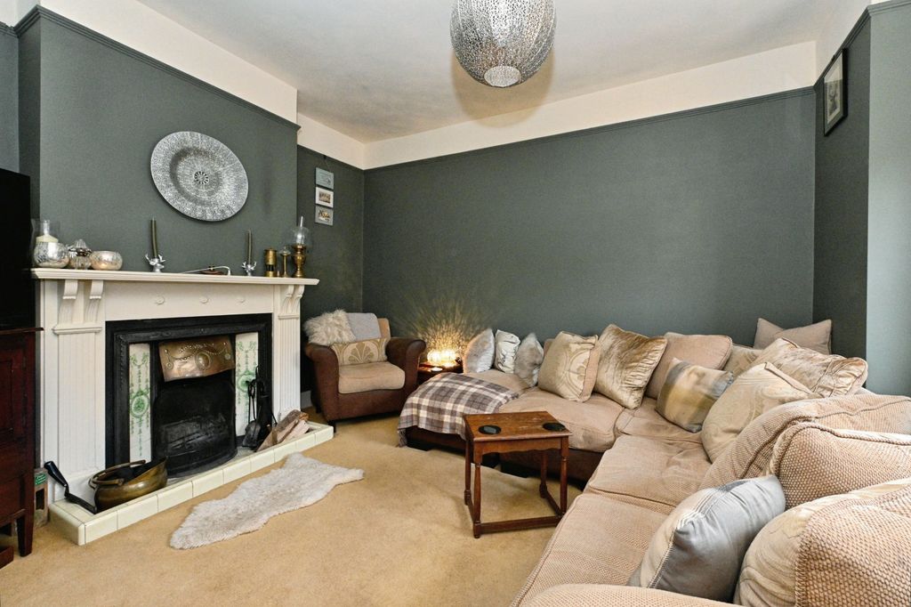 Property photo 3 of 19 50006