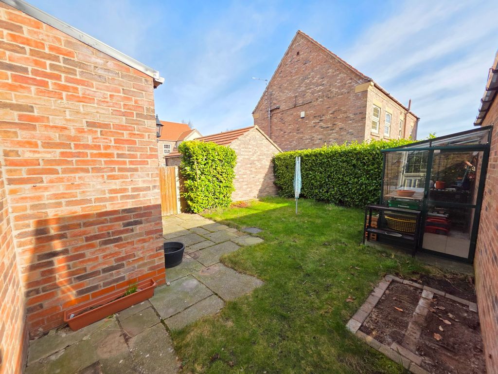 Property photo 3 of 30