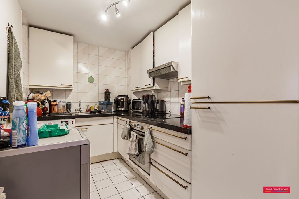 Property photo 1 of 8 Picture No. 06