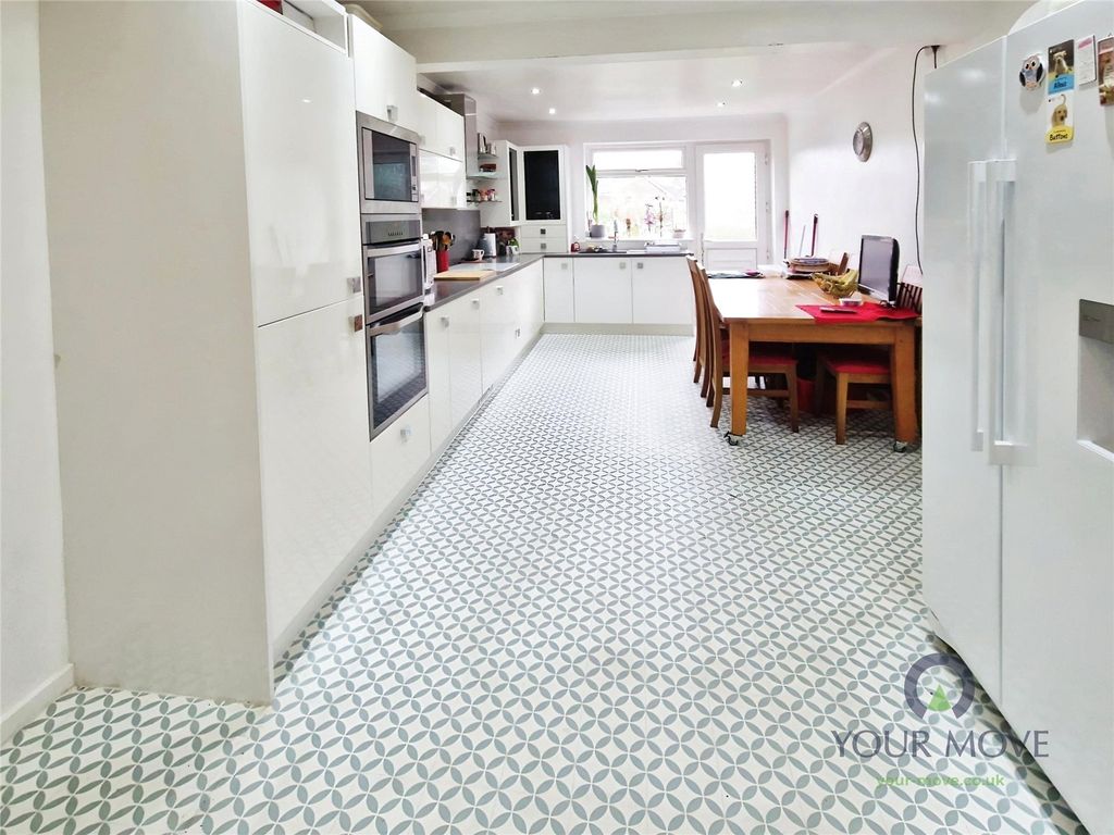 Property photo 3 of 26 Kitchen Diner