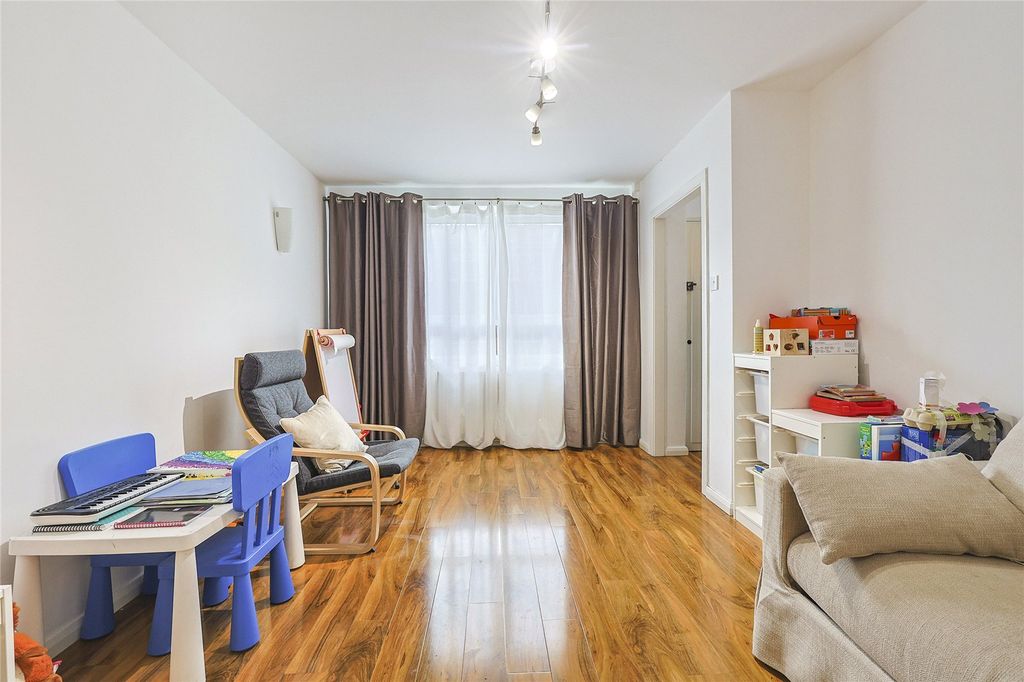 Property photo 2 of 14 Reception