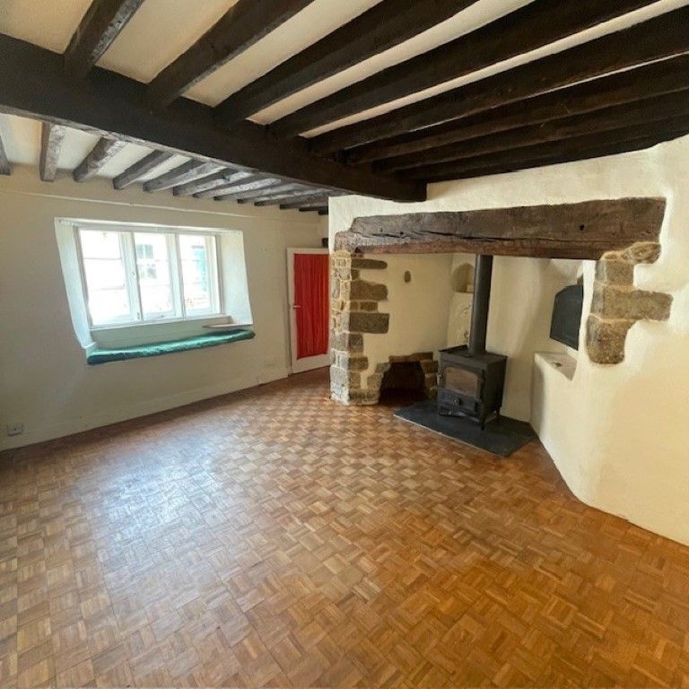 Property photo 3 of 43