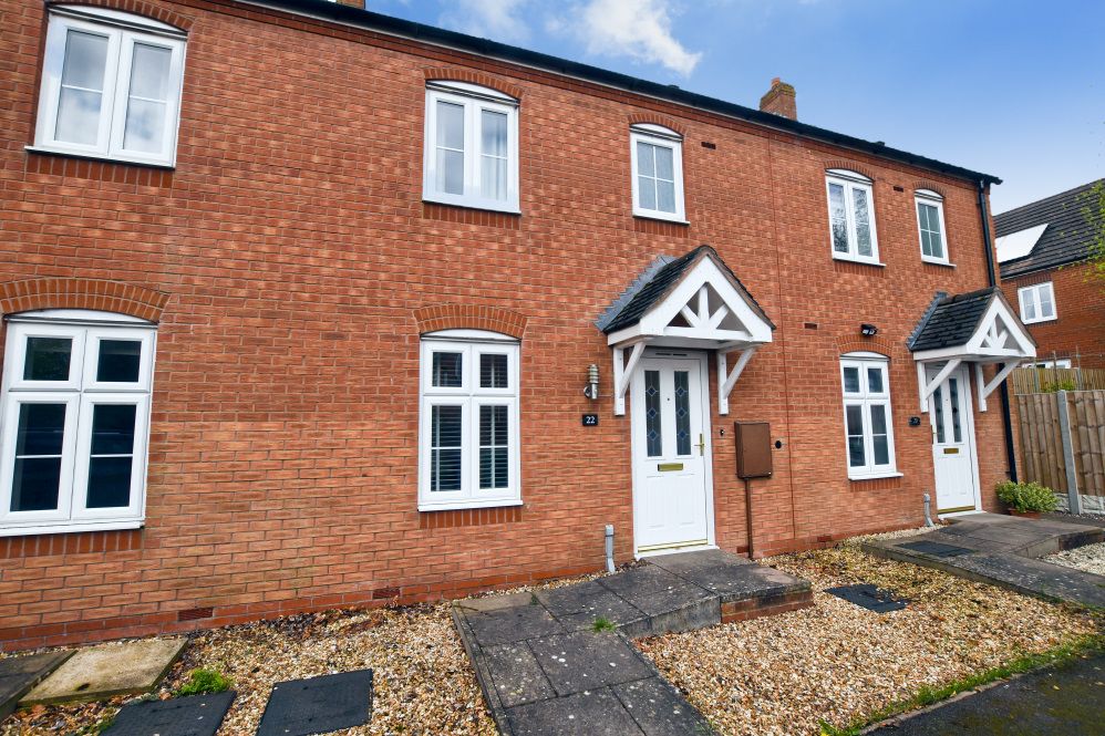 Property photo 1 of 19 Front Aspect 2