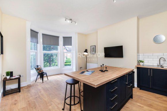 Property photo 3 of 16 8614732.Jpg