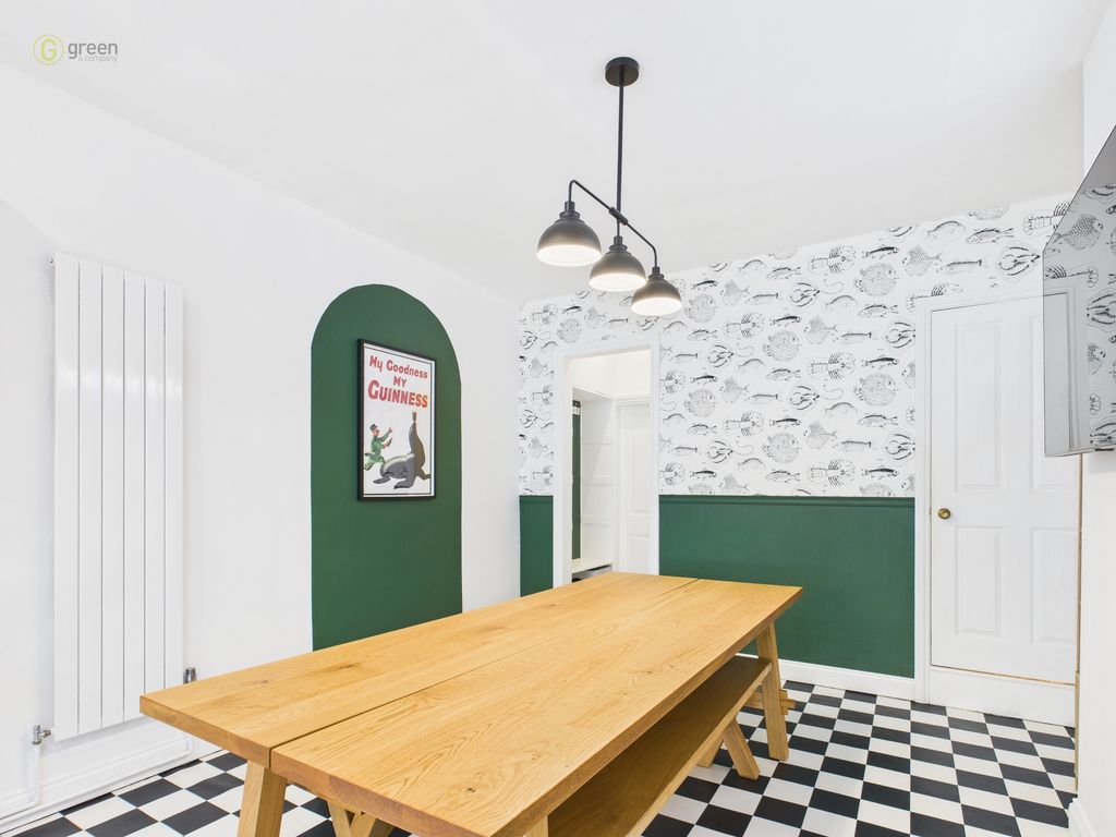 Property photo 3 of 45