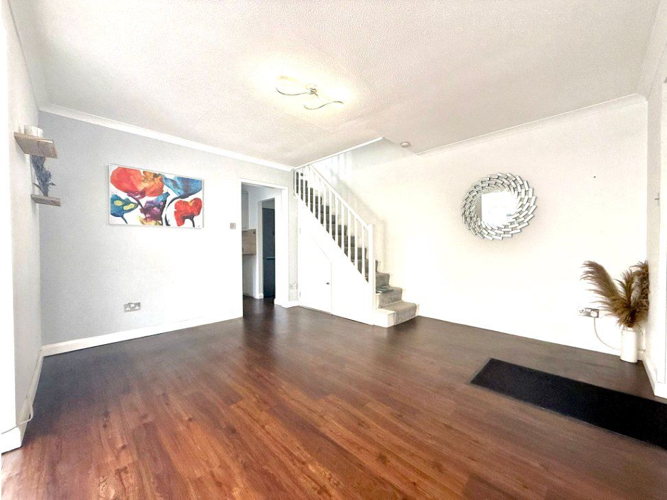 Property photo 3 of 14 Picture No. 24