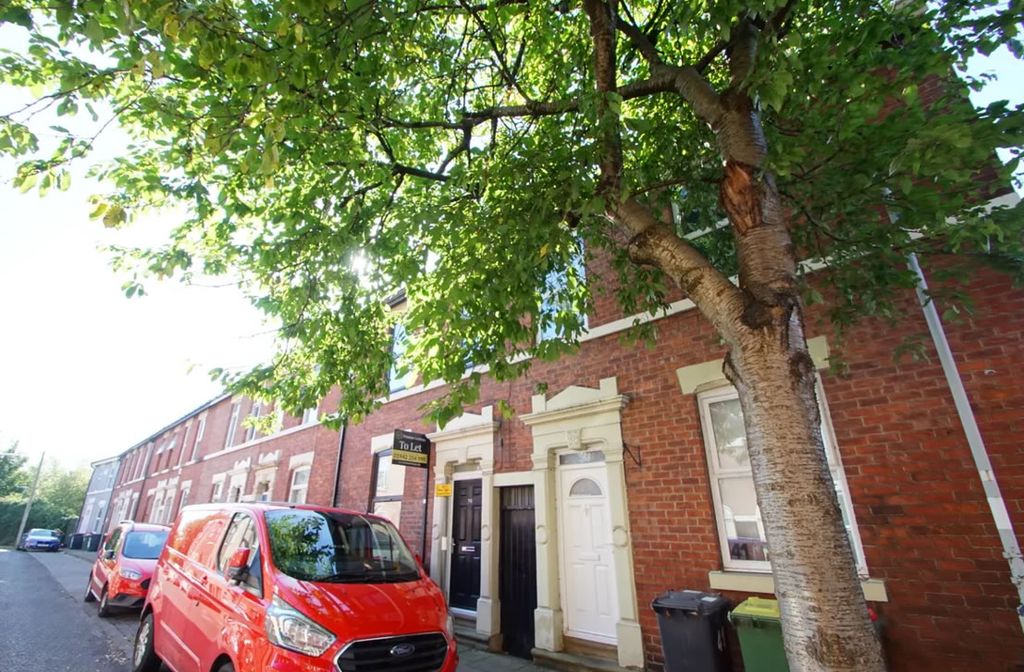 Property photo 1 of 16 Wellingtonstreet3466Screenshot 2026-10-22 115819.Jpg