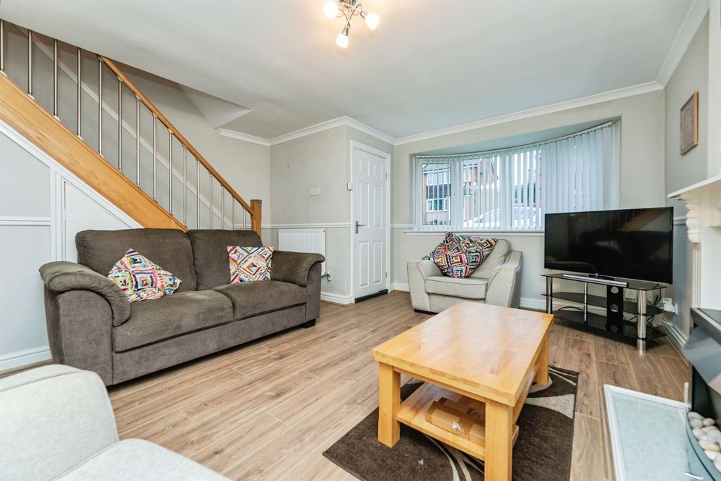 Property photo 2 of 14