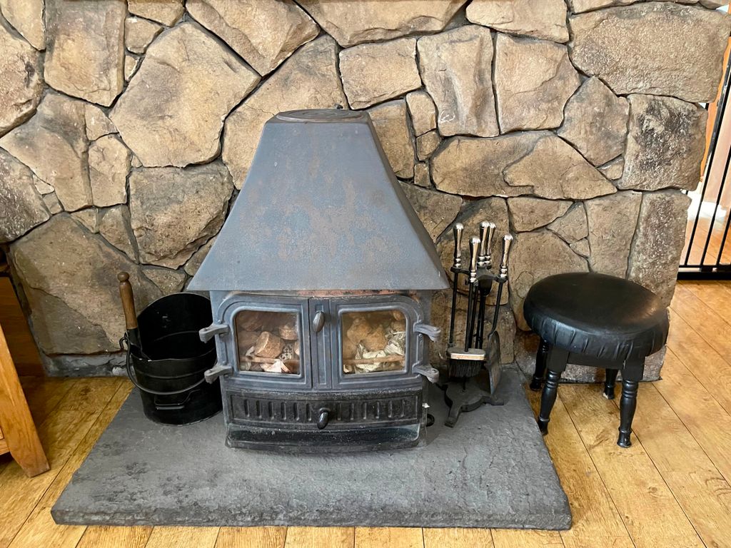 Property photo 3 of 25