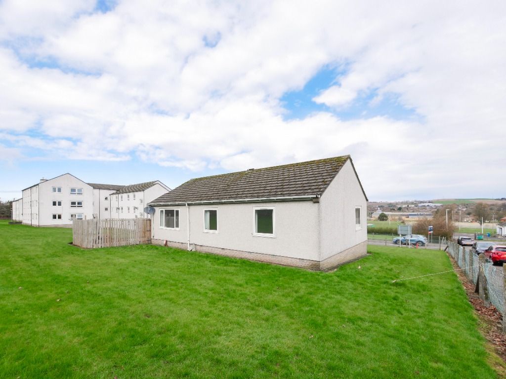 Additional image 16 of 3 bed detached bungalow to rentAlloway Place West, Maryfield, Dundee DD4