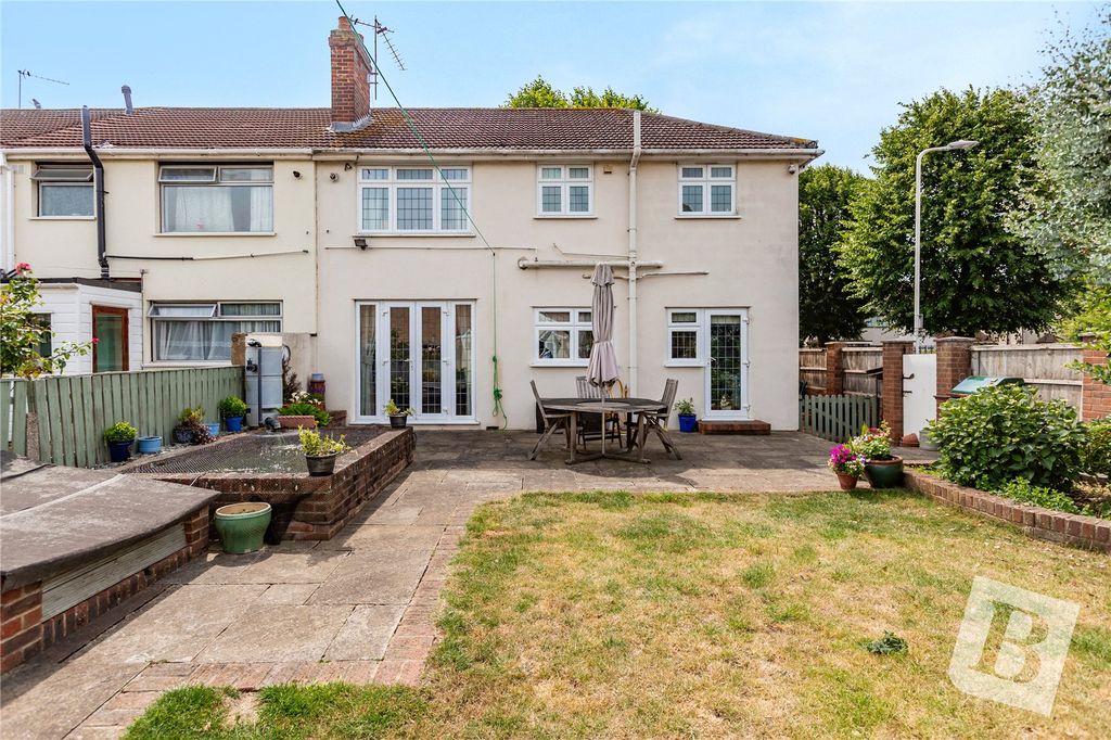 Property photo 1 of 13 Rear Garden