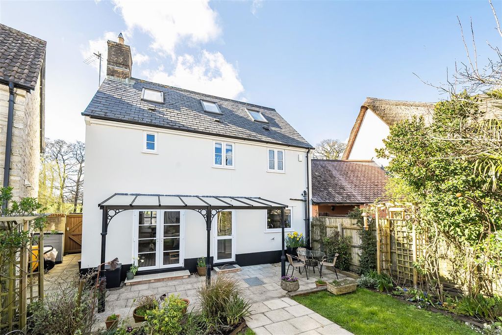 Property photo 2 of 17 1424839-13-69B18c8Aa621d.Jpg