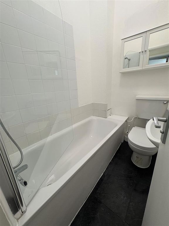 Property photo 1 of 15 Regents Street Bathroom.Jpg