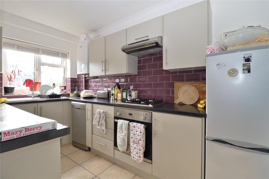 Property photo 2 of 9
