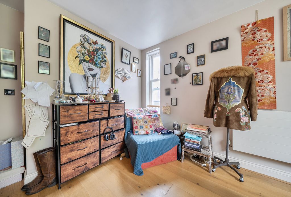 Property photo 3 of 9 1459607-7-6A0590c...