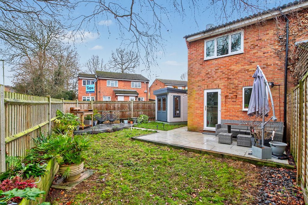 Property photo 1 of 16 Garden