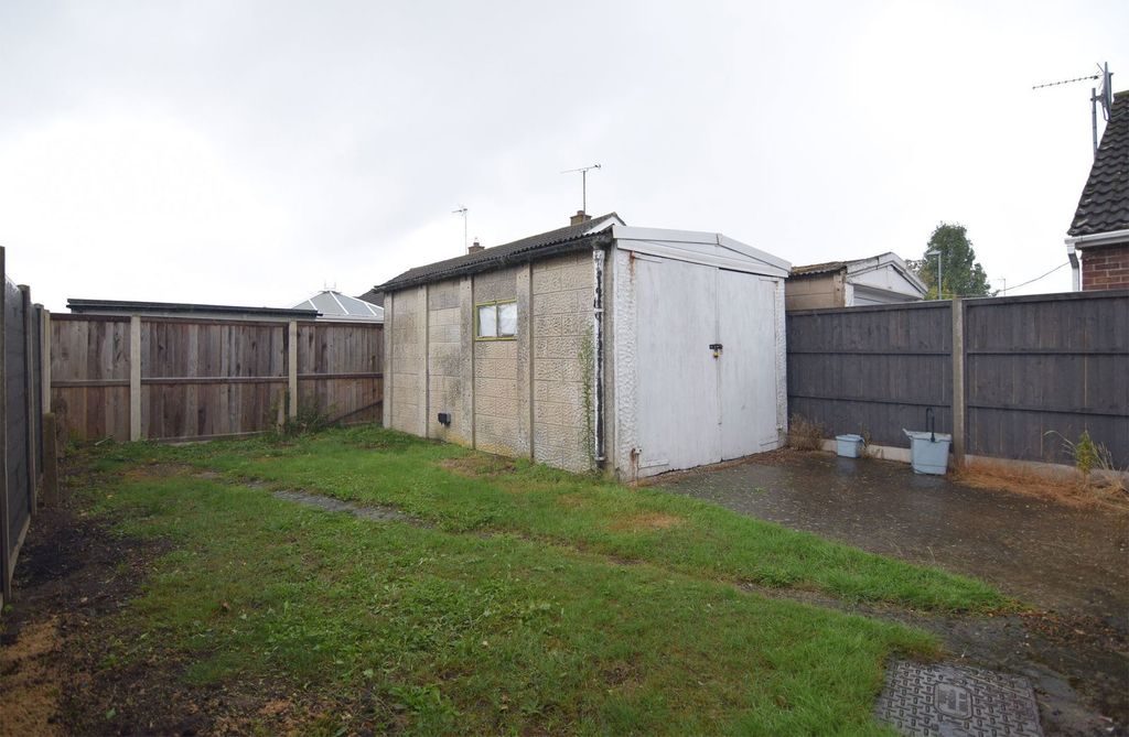 Property photo 3 of 10