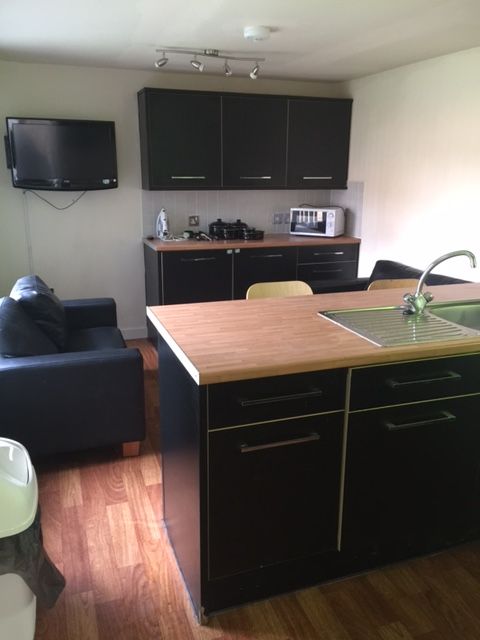 Property photo 1 of 6 Open-Plan Living!