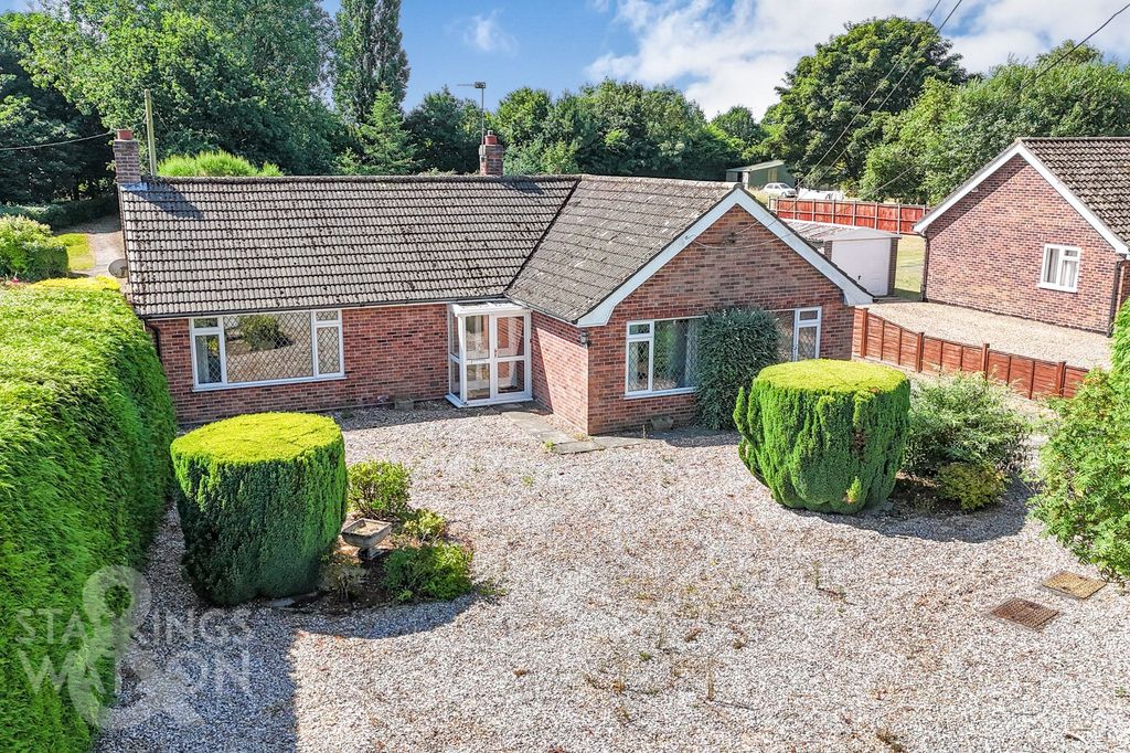 Property photo 1 of 28