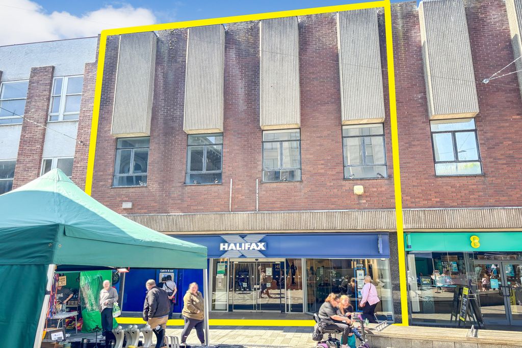 Property photo 2 of 3 27-28 Vicar Street, Kidderminster, Worcestershire, Dy10 1Da