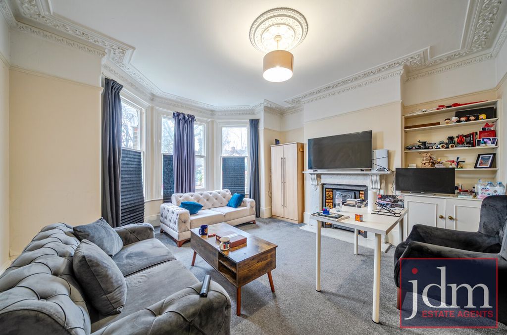 Property photo 1 of 10 F4896Fac-9003-49A...