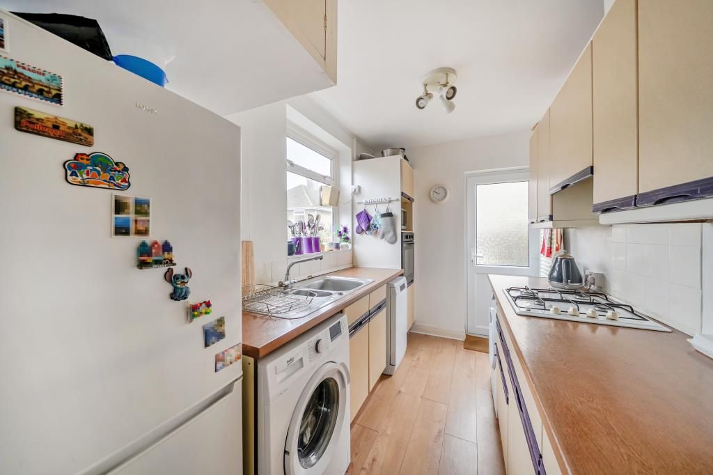 Property photo 3 of 20 Kitchen