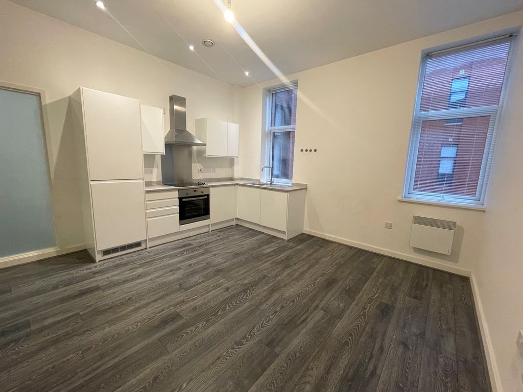 Property photo 3 of 8 Kitchen / Diner