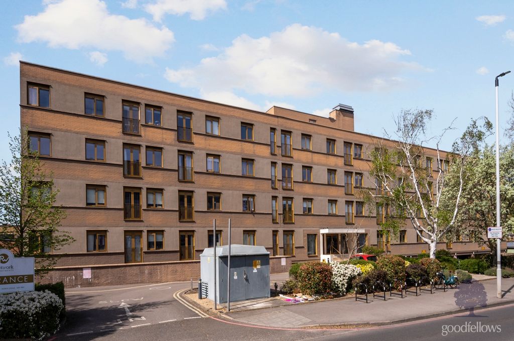 Property photo 1 of 12 Picture No. 30