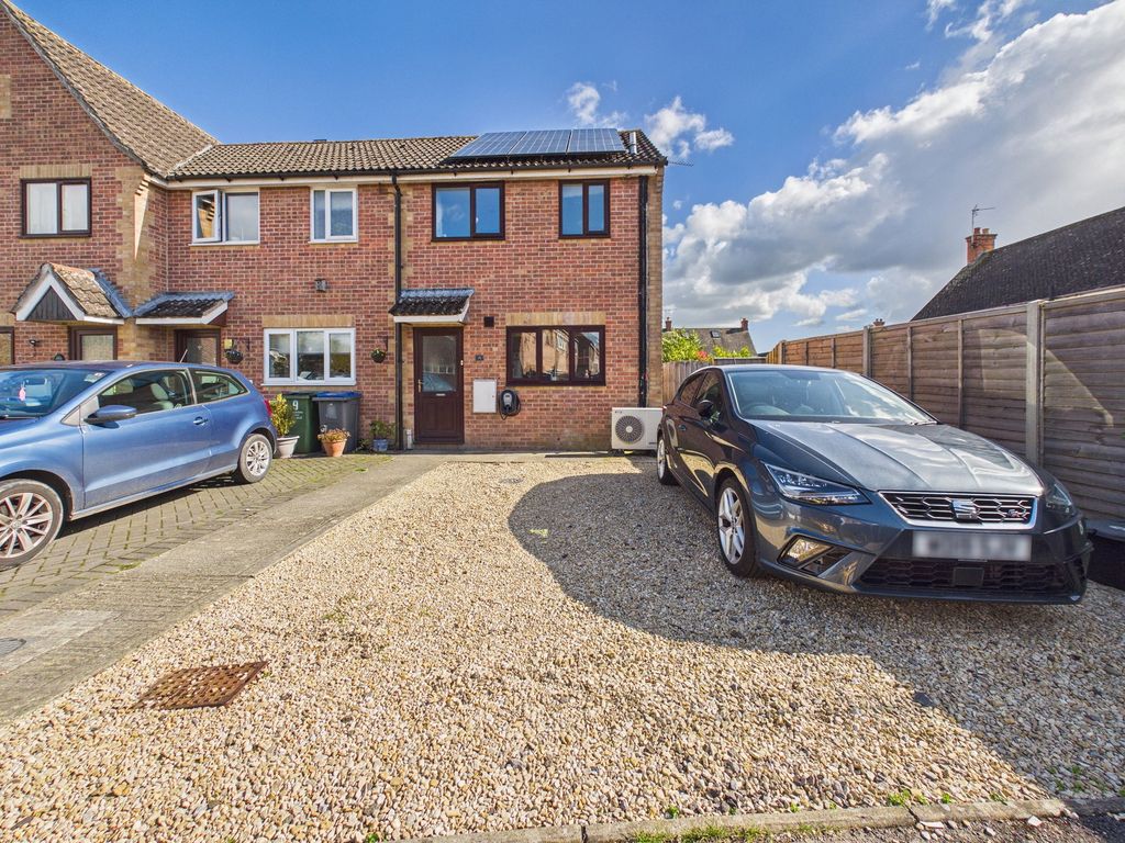 Property photo 1 of 12