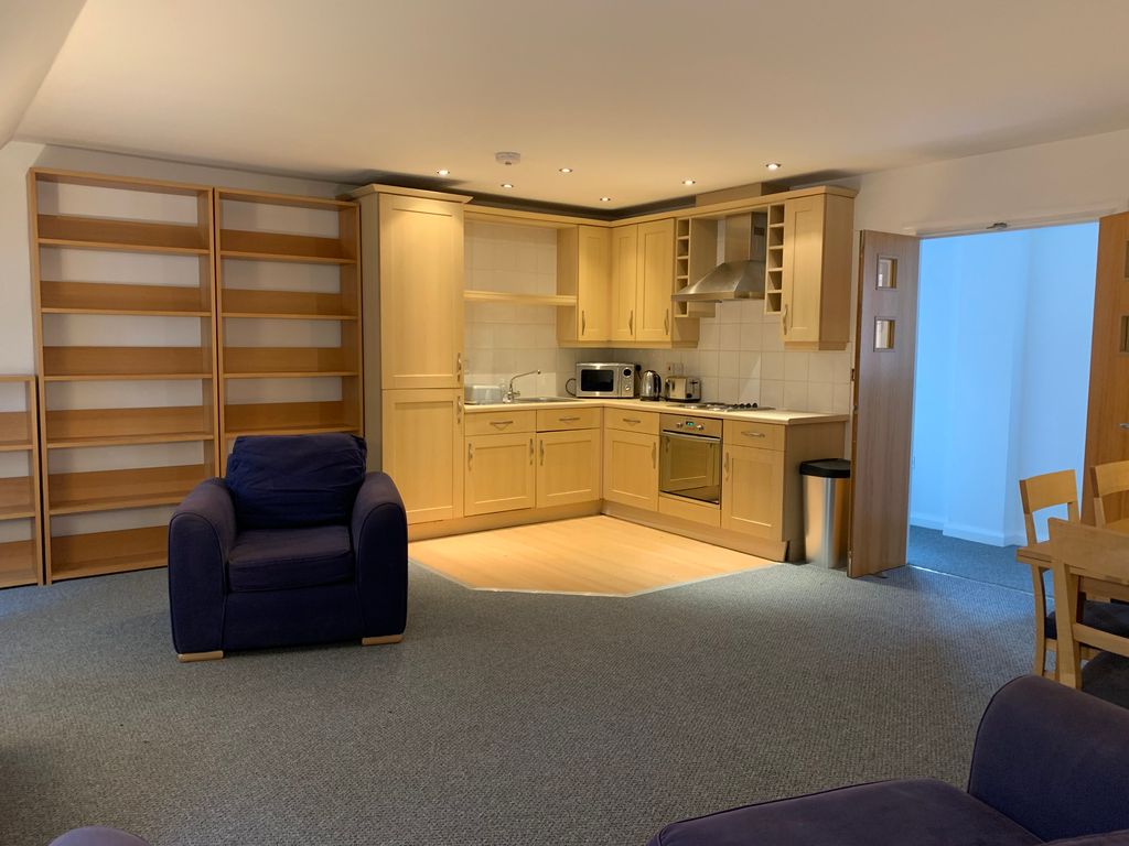 Property photo 3 of 9 Living Area