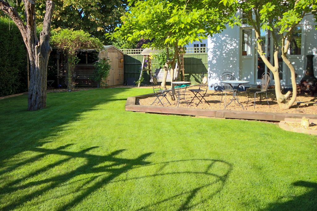 Additional image 4 of 5 bed semi-detached house for saleKnighton Road, Leicester LE2
