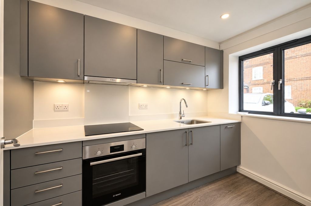 Property photo 2 of 13 2766153