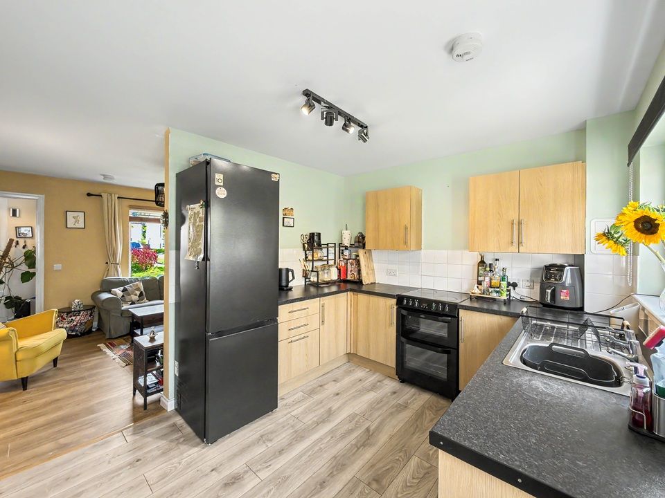 Property photo 3 of 16