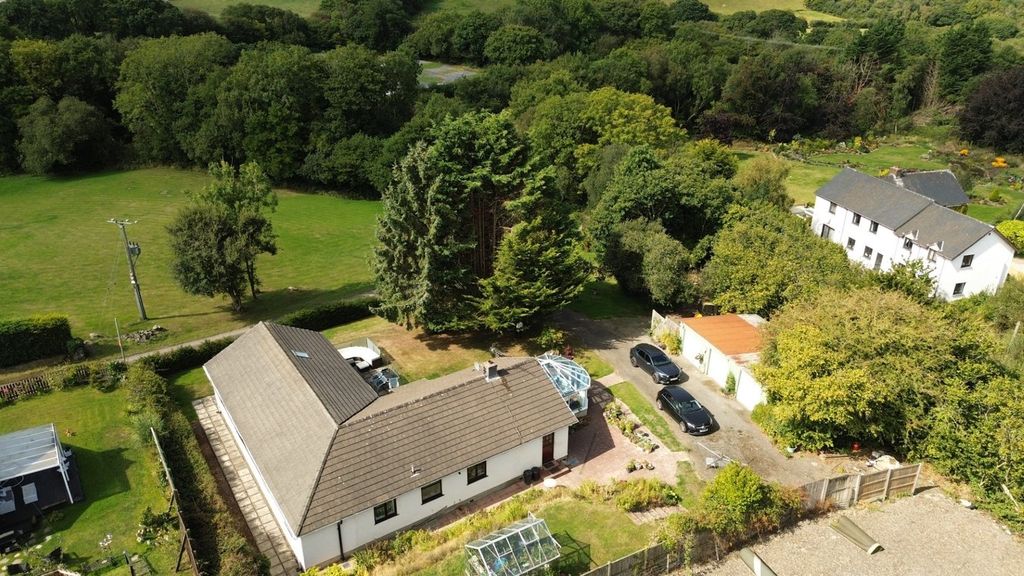 Property photo 1 of 66