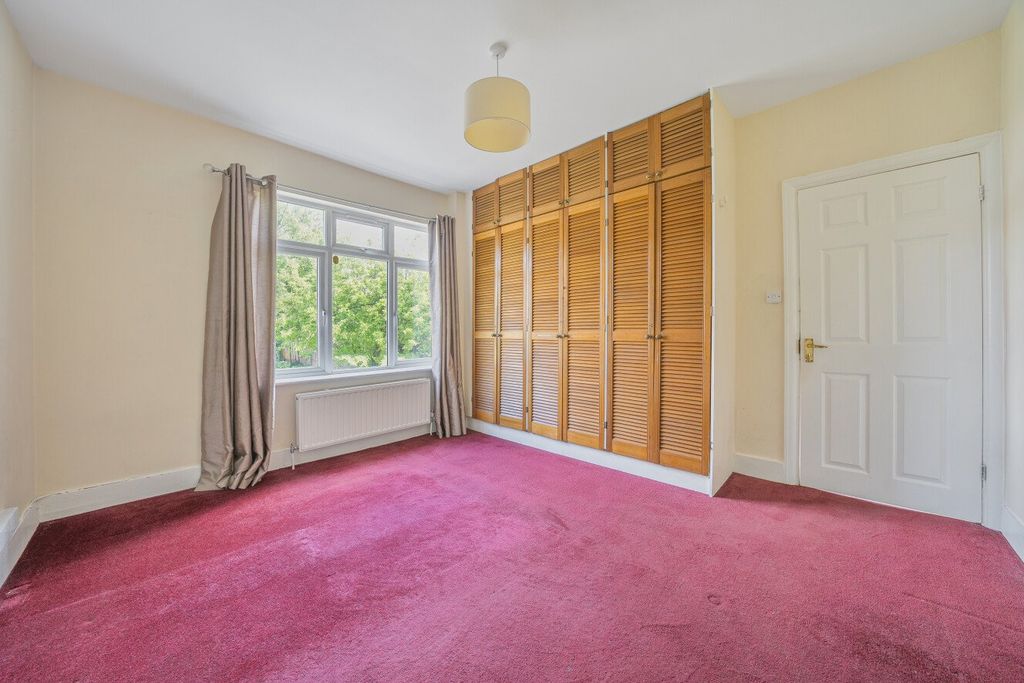 Property photo 3 of 17 Picture No. 01