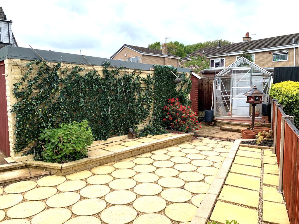 Property photo 2 of 9 c6
