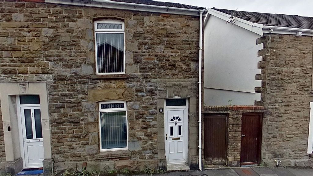 Property photo 1 of 29