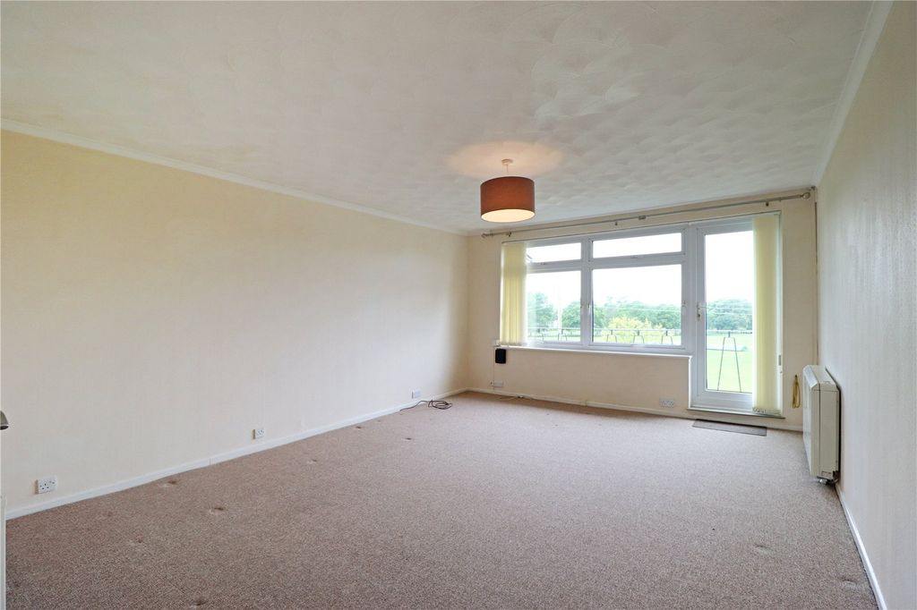 Property photo 2 of 10 Picture No. 09