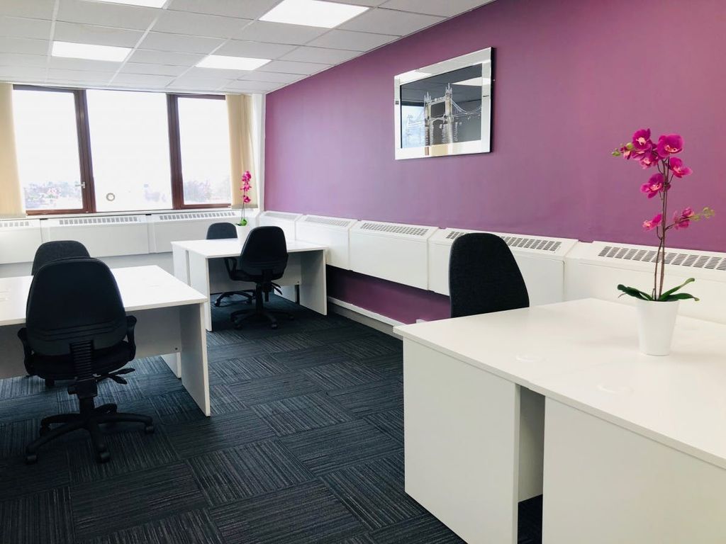 Property photo 2 of 7 Private Office 1.Jpeg