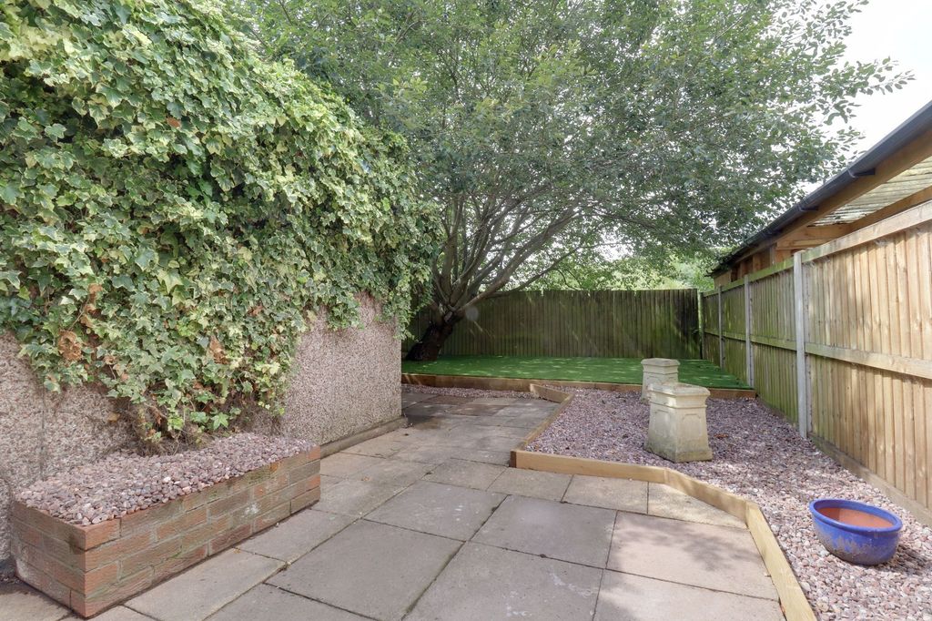 Additional image 11 of 3 bed semi-detached house to rentStafford Road, Huntington WS12