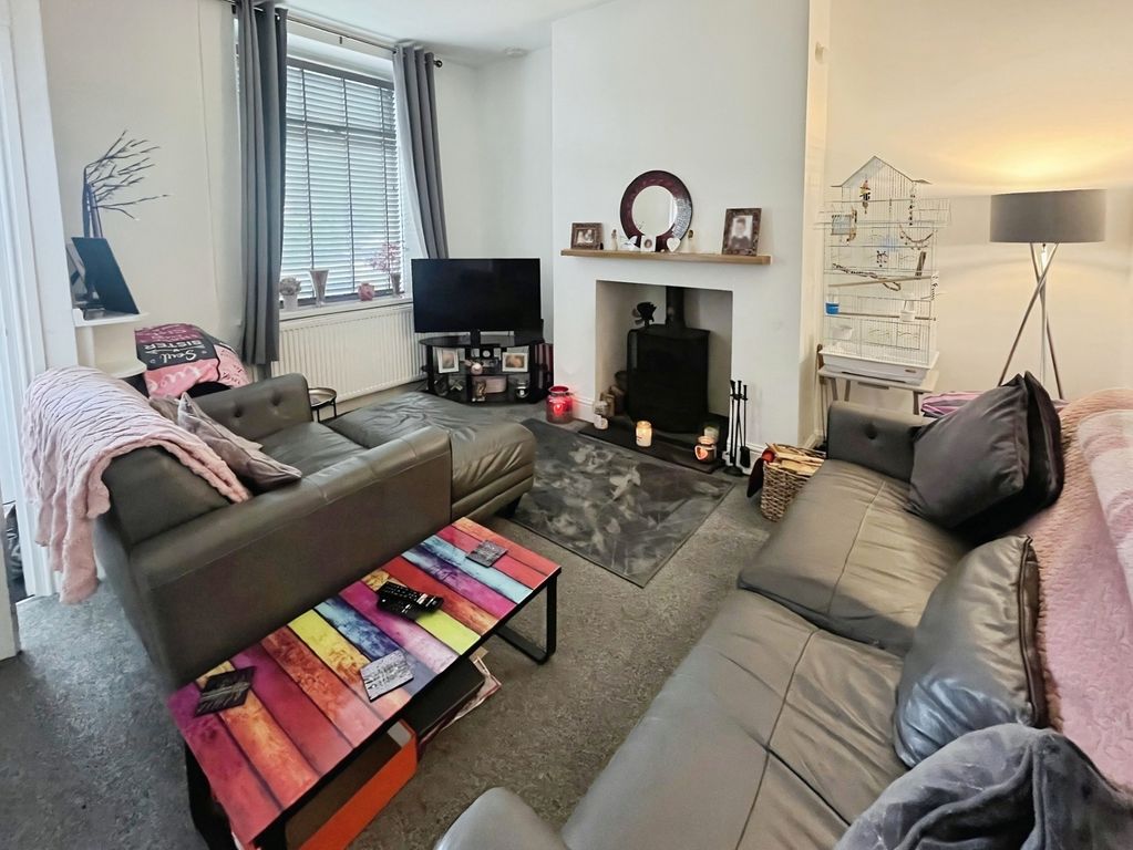 Property photo 2 of 4 Pbox-Img.Png