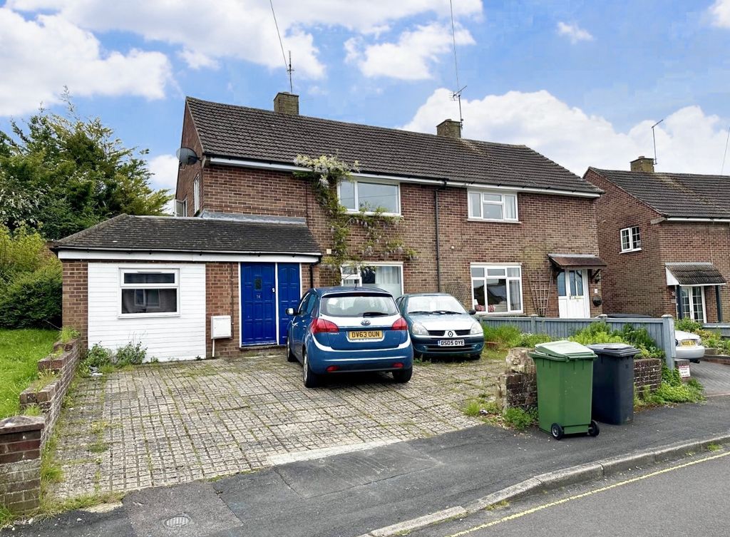 Property photo 1 of 7