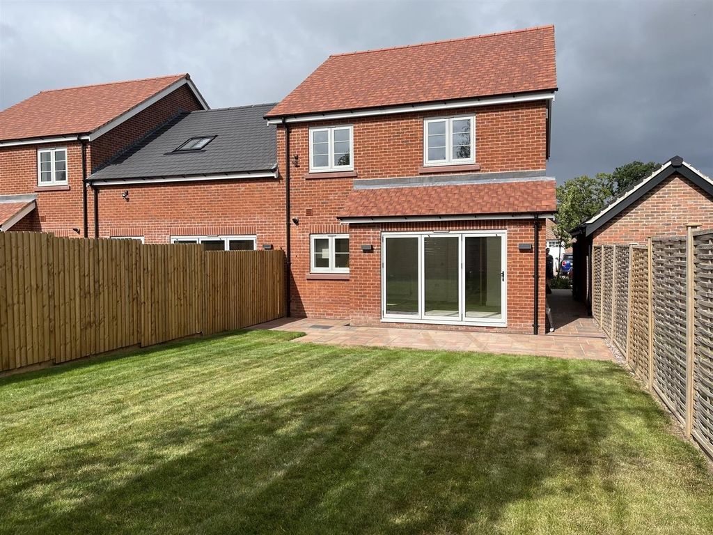 Property photo 2 of 12 Rear Of 11 Tilney Way1.Jpeg