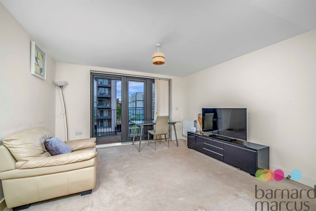 Property photo 3 of 15