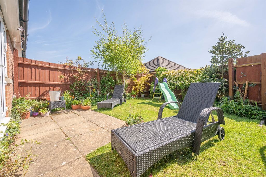 Property photo 2 of 13