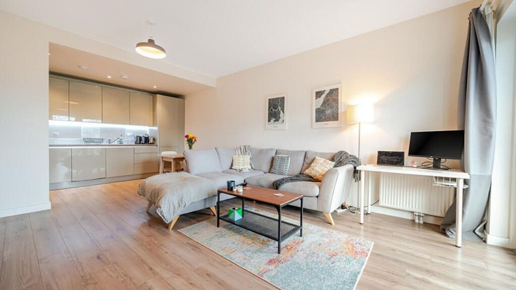 Property photo 1 of 20 Lounge Area