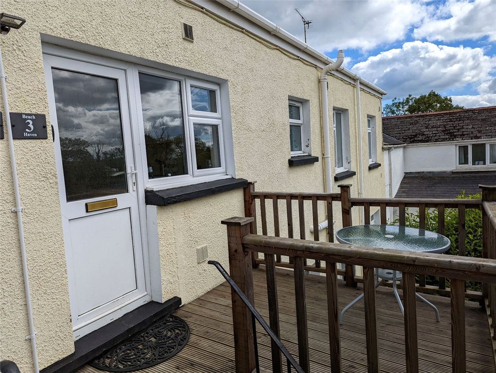 Property photo 1 of 12 Picture No. 16