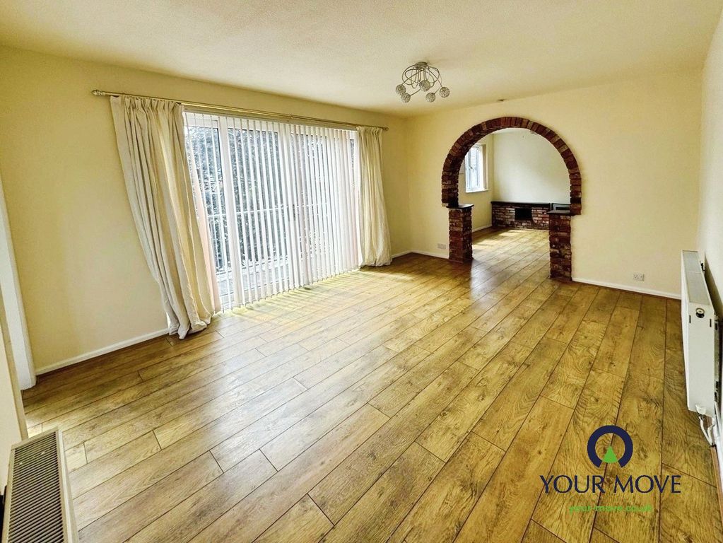 Property photo 1 of 18 Living Area